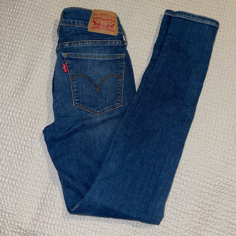 Levi’s super skinny jeans size 25